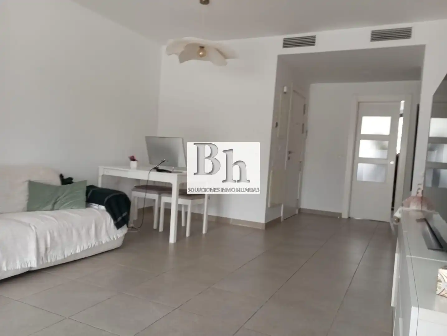 Bedroom of Flat for sale in Málaga  with Air Conditioner, Private garden and Terrace