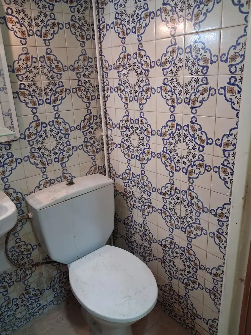 Bany de Local de lloguer en Cádiz