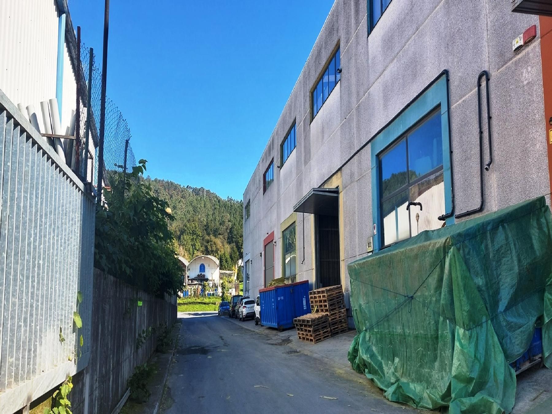 Industrial buildings for sale