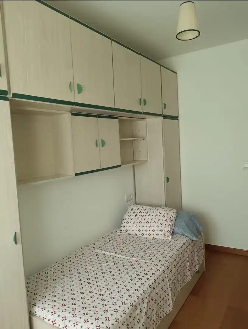 Dormitori de Pis de lloguer en Ponferrada