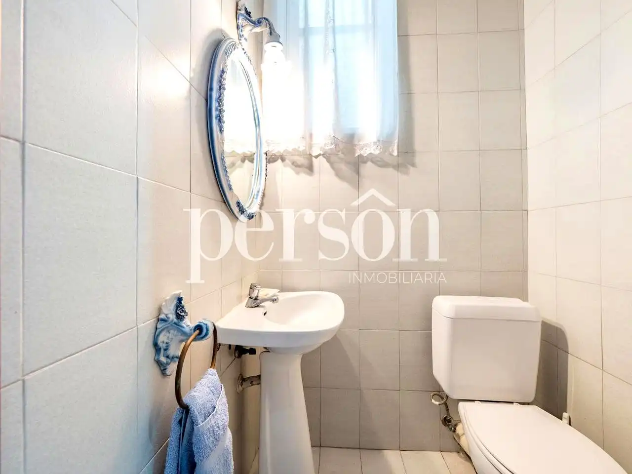 Flat with terrace for sale in calle d'Aparisi i Guijarro, imagen 34