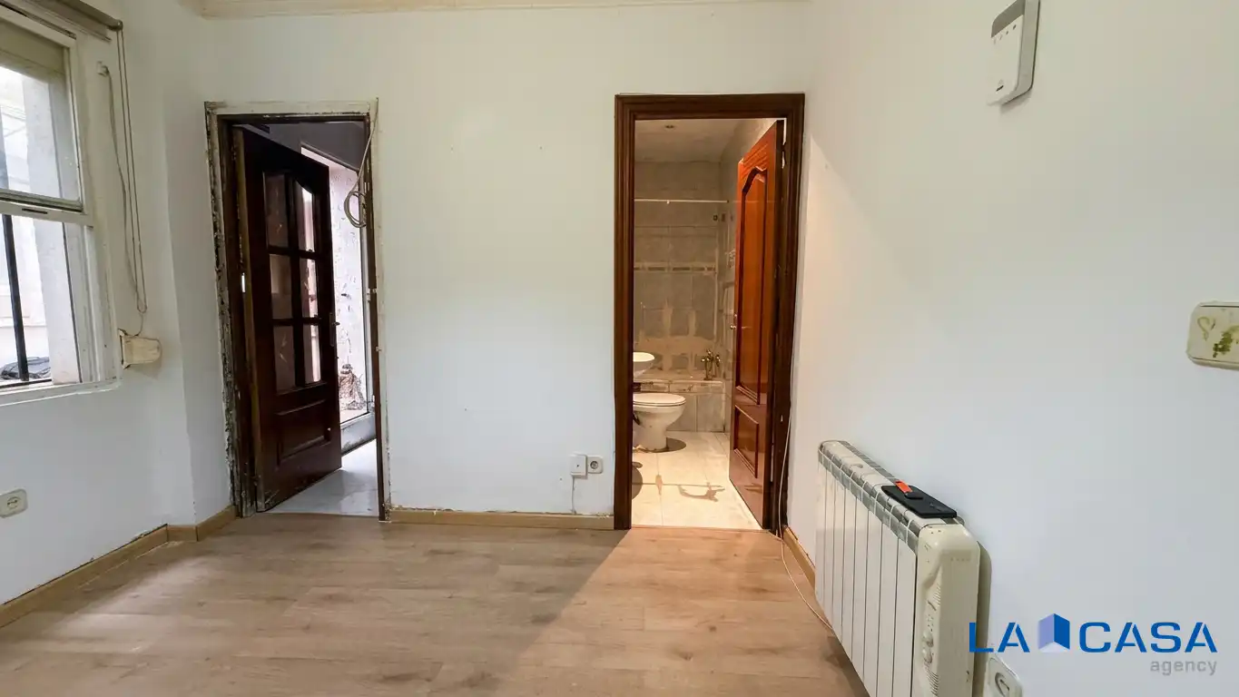 Ground floor for sale in Madrid