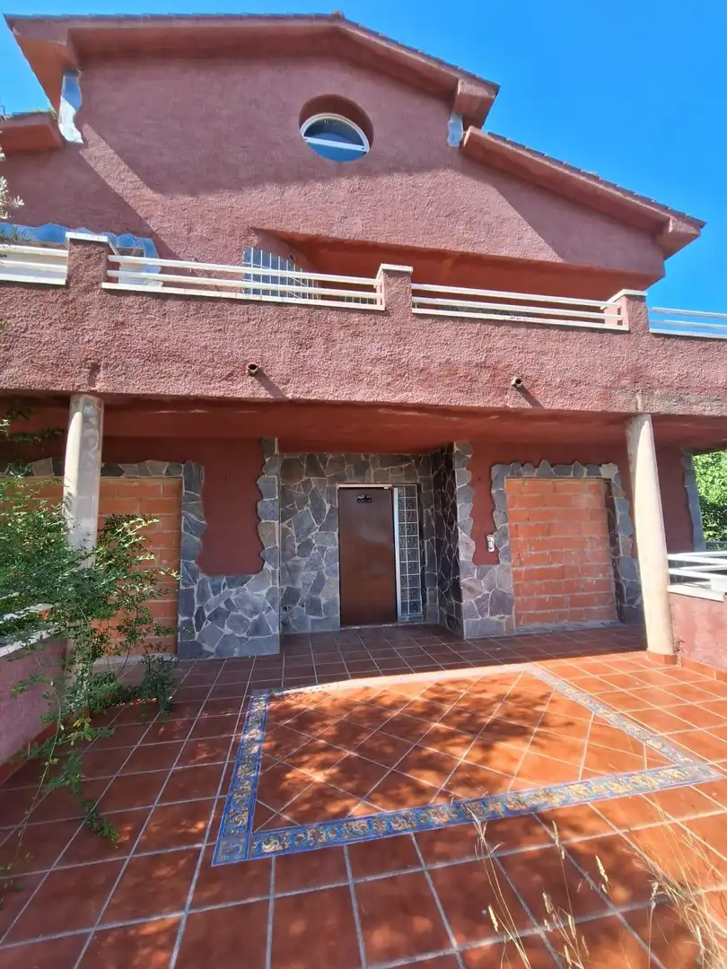 Vista exterior de Finca rústica en venda en Sant Llorenç Savall amb Calefacció, Jardí privat i Terrassa