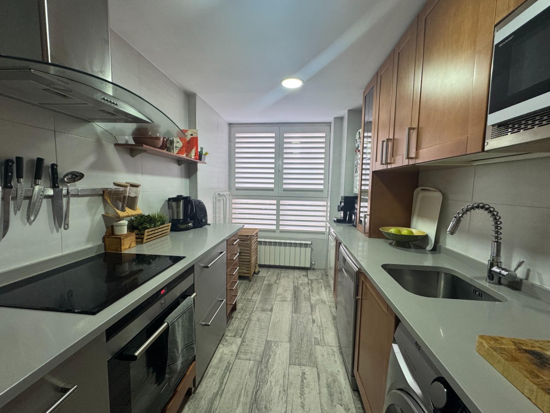 Kitchen of Flat for sale in Leganés  with Air Conditioner and Heating