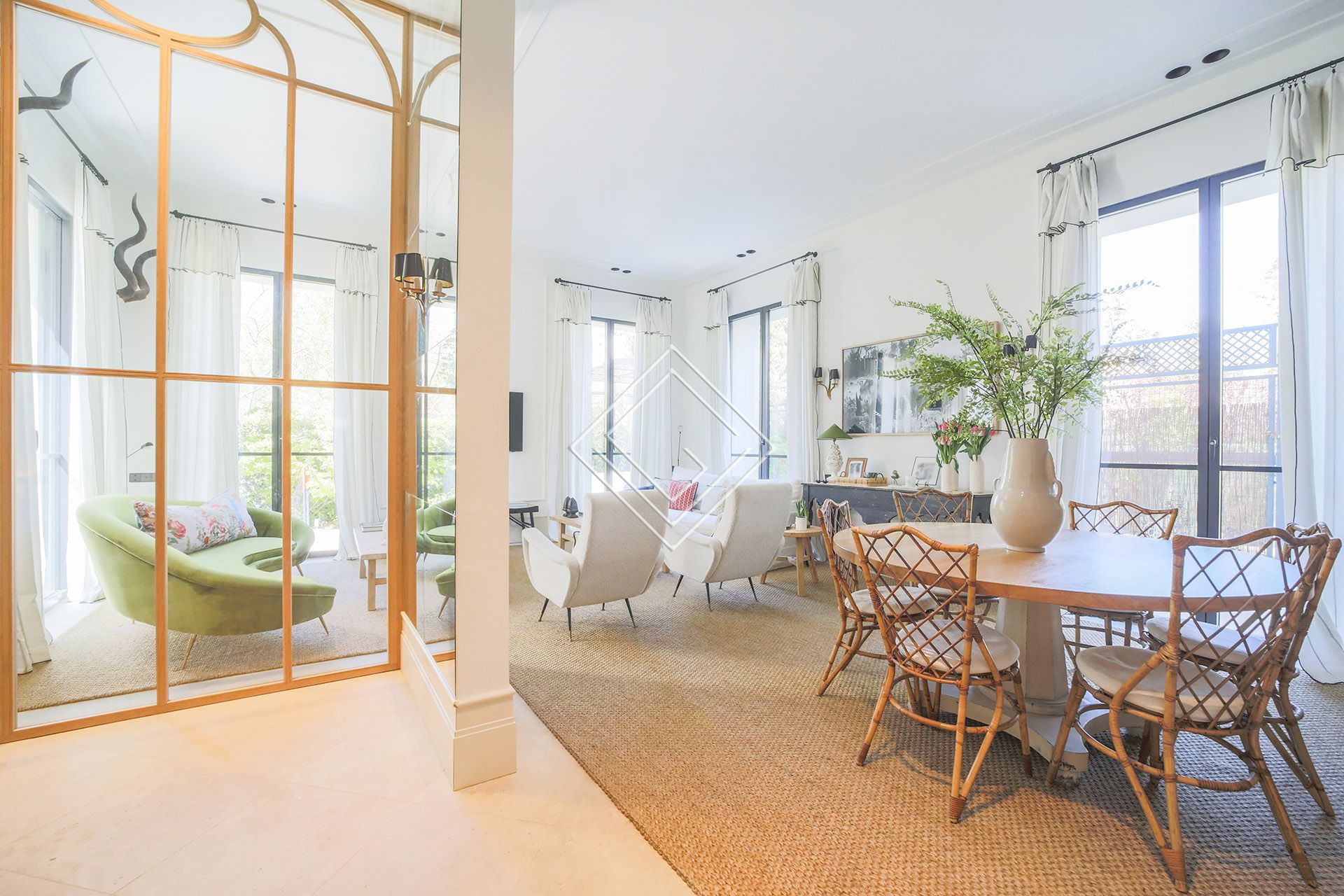 Living room of House or chalet to rent in  Madrid Capital  with Air Conditioner, Heating and Private garden