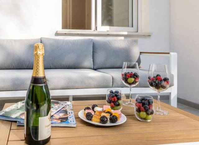 Apartamento en Alquiler en La Dama de Noche - La Alzambra