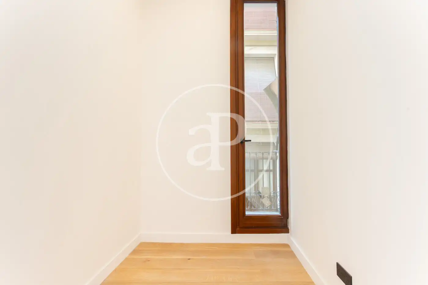 Piso en venta en Barcelona con Aire acondicionado, Calefacción y Balcón