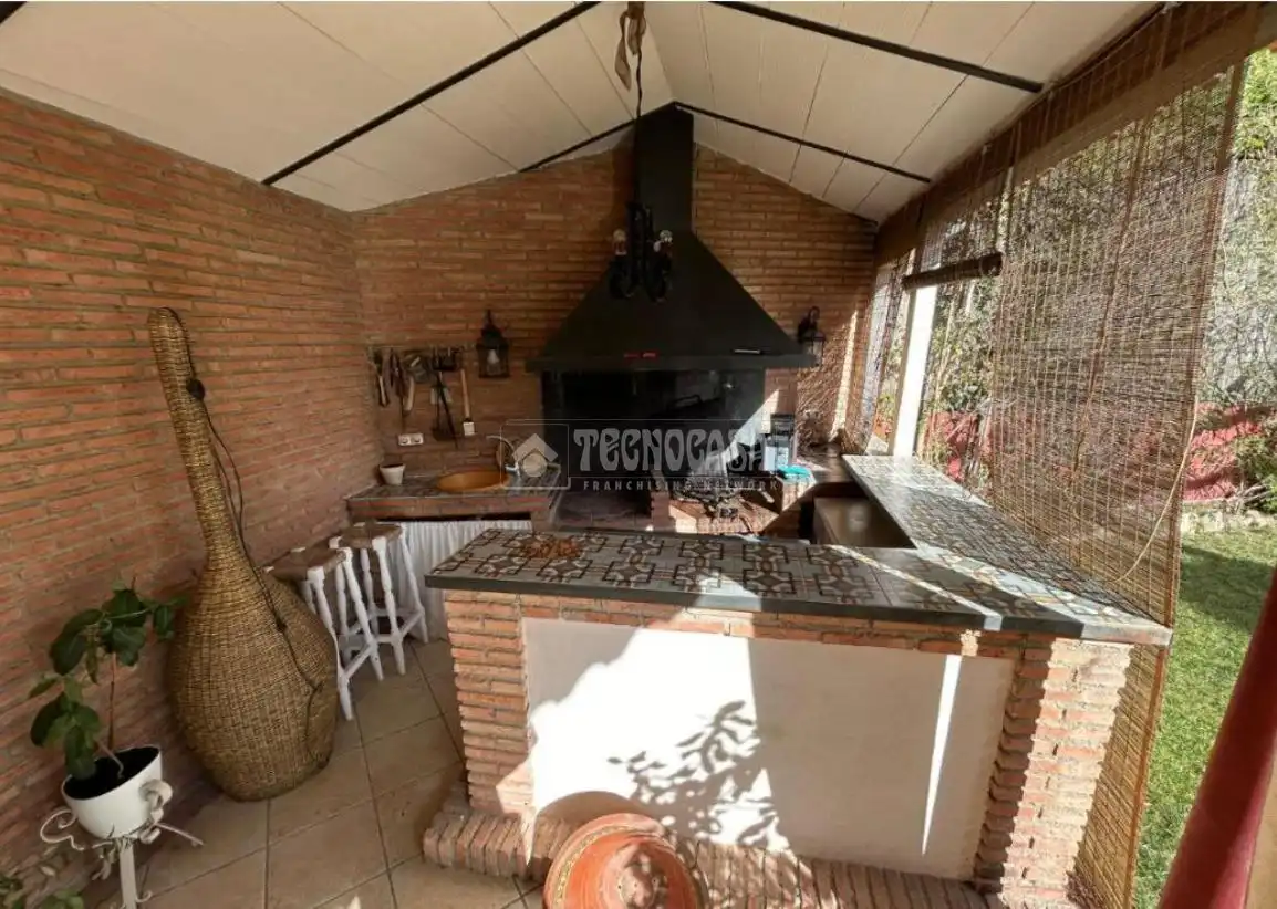 Cocina de Casa adosada en venta en Baeza con Aire acondicionado, Calefacción y Piscina