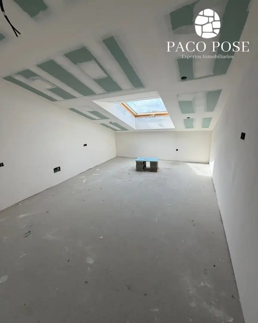 Casa o xalet en venda en Carballo amb Jardí privat