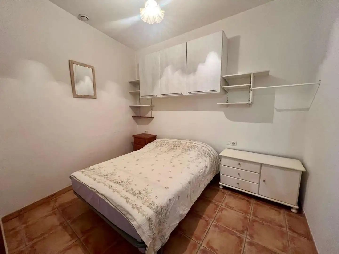 Habitación de Apartamento en venta en Nerja con Amueblado