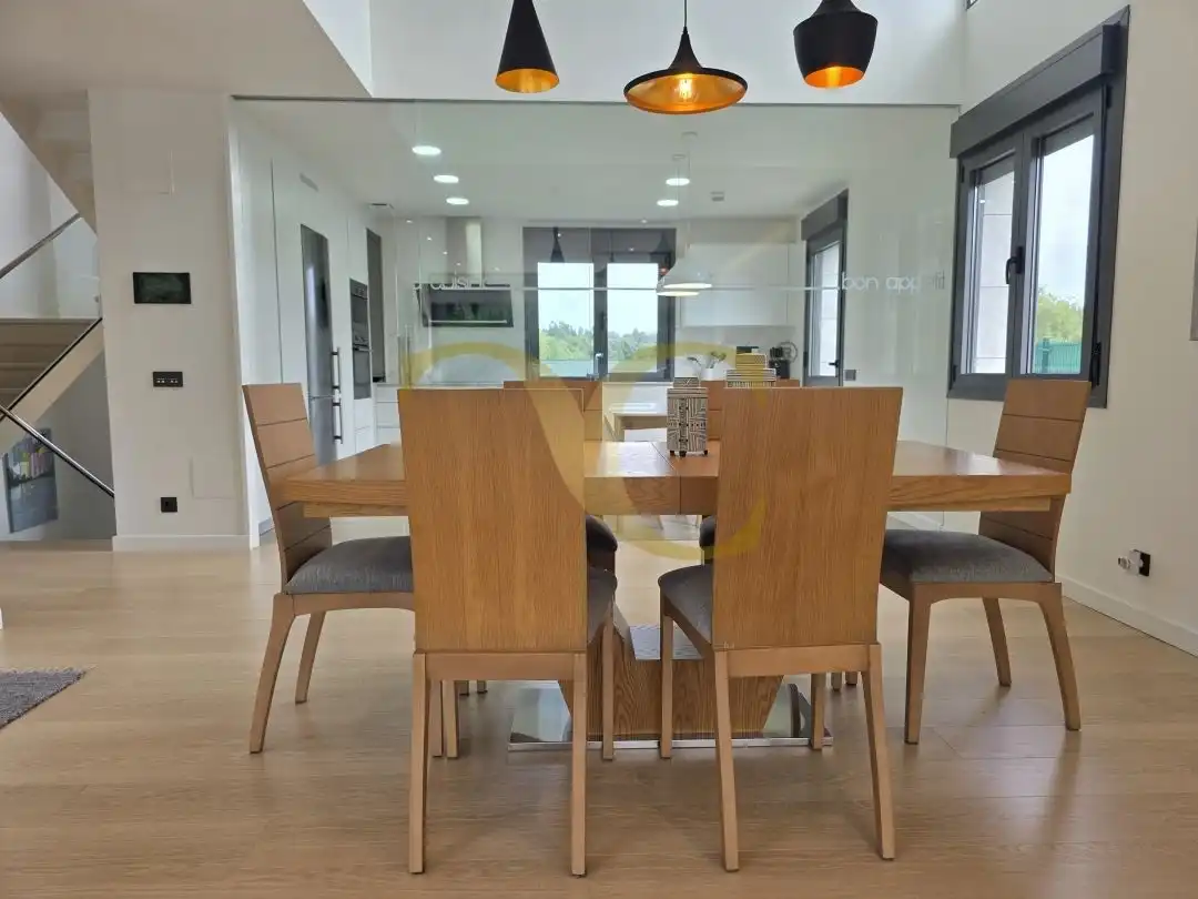 Comedor de Casa o chalet en venta en Llanes con Calefacción, Jardín privado y Terraza