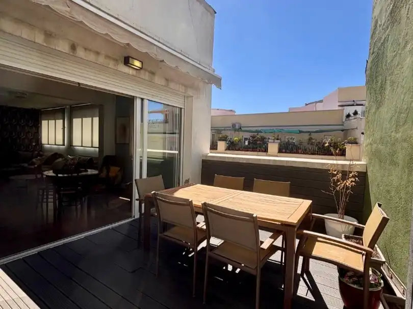 Terrasse von Dachboden zum Verkauf in  Madrid Capital mit Klimaanlage, Terrasse und Balkon