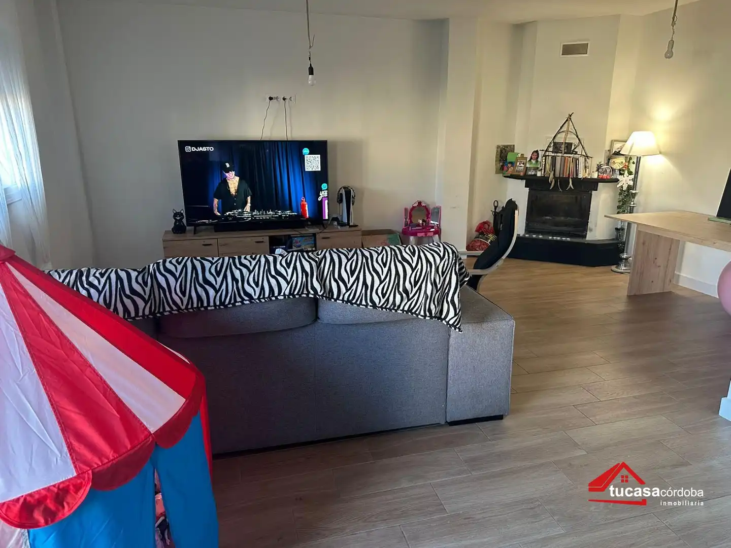 Living room of Houses for sale in Córdoba  with Air Conditioner, Private garden and Terrace