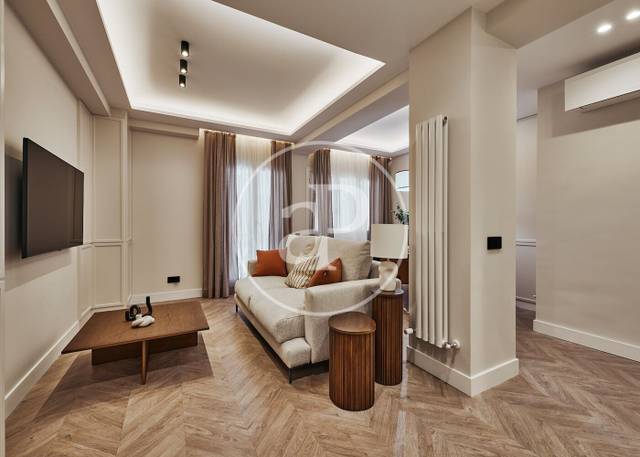 Piso en Venta en C. del Cardenal Cisneros en Trafalgar