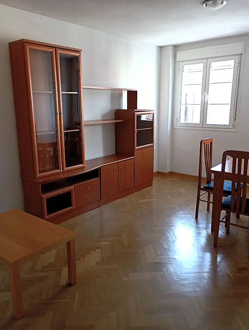 Sala d'estar de Apartament de lloguer en Aranjuez amb Aire condicionat, Calefacció i Parquet