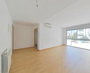 Living room of Flat for sale in Terrassa  with Heating