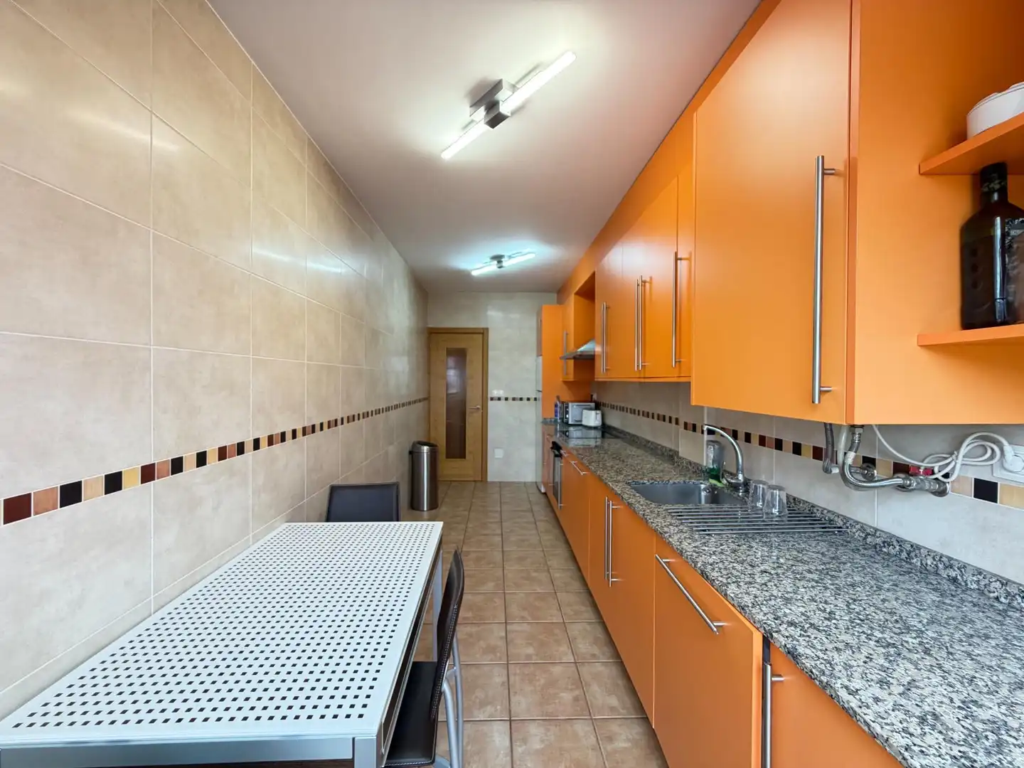 Cuina de Pis en venda en Boiro amb Calefacció, Terrassa i Traster