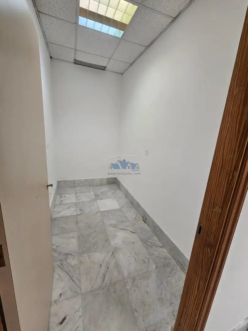 Local comercial en alquiler en Centro, imagen 9