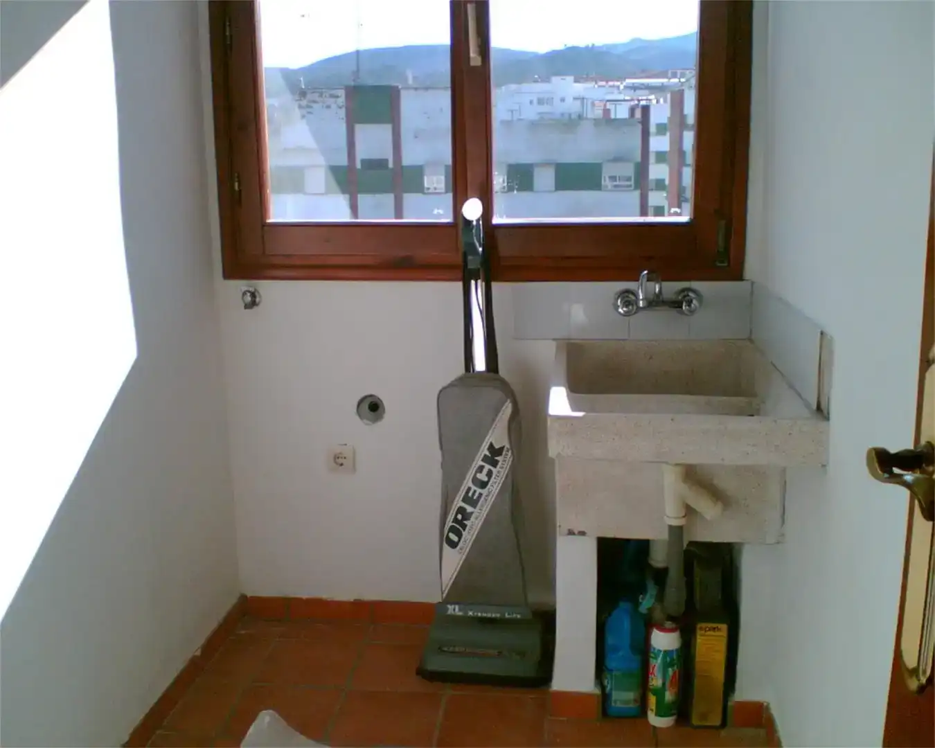 Bany de Pis en venda en Albaida amb Aire condicionat