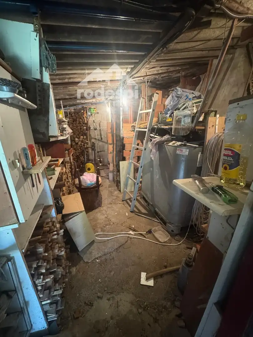 Casa o xalet en venda en Ponteareas amb Calefacció, Traster i Piscina