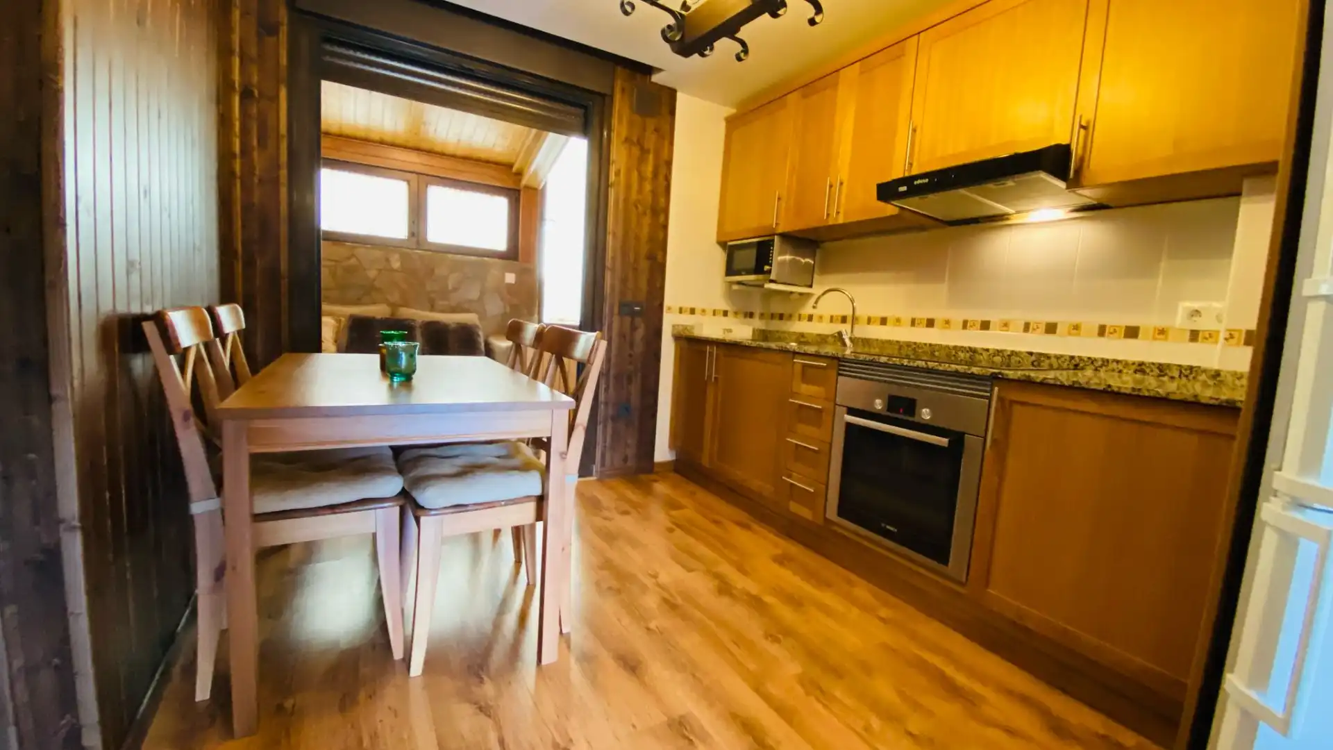 Cocina de Casa o chalet en venta en Valdelinares con Trastero, Amueblado y Balcón