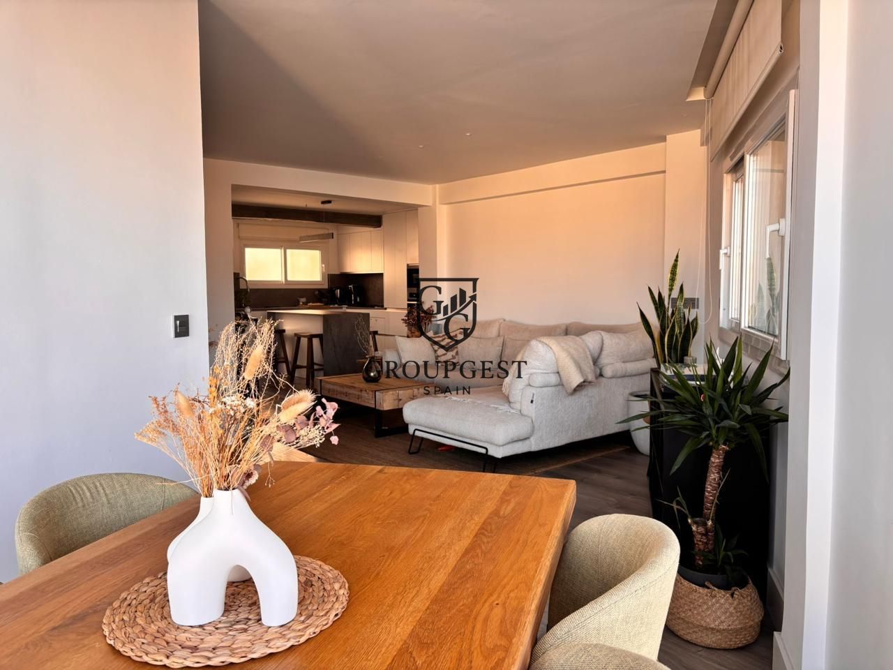 Sala de estar de Piso de alquiler en Málaga Capital con Aire acondicionado, Terraza y Amueblado