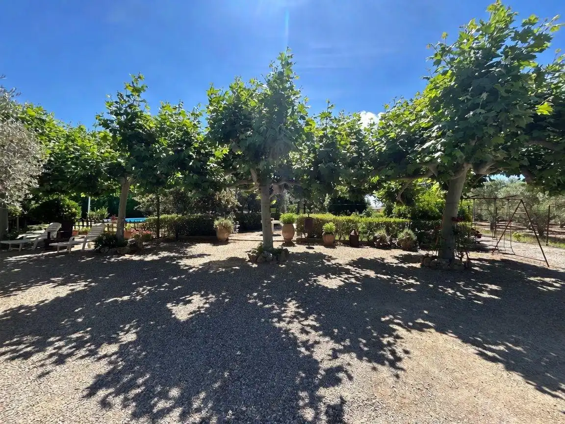 Country homes for sale in 0, Cascante