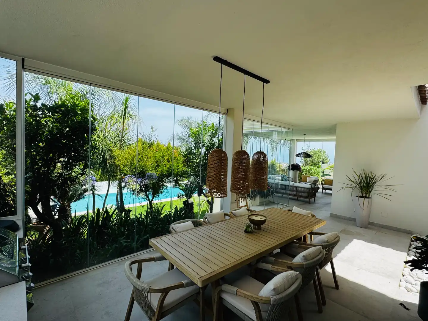 Terraza de Casa o chalet en venta en Marbella con Aire acondicionado, Calefacción y Jardín privado