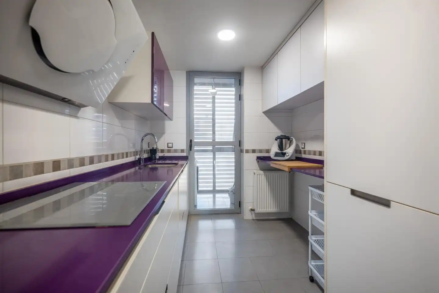 Cocina de Piso en venta en Ávila con Calefacción, Trastero y Amueblado