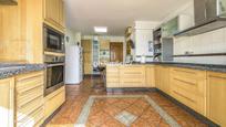 Kitchen of House or chalet for sale in Mijas  with Air Conditioner, Terrace and Swimming Pool