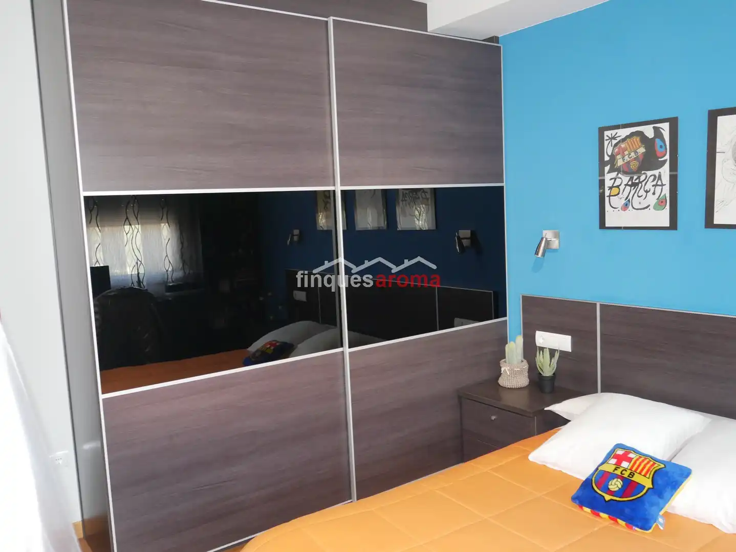 Habitación de Casa adosada en venta en Valls con Aire acondicionado, Calefacción y Jardín privado