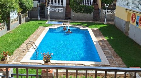 CHALET EN VENTA EN URB. ELS MUNTS (cerca núcleo urbado)