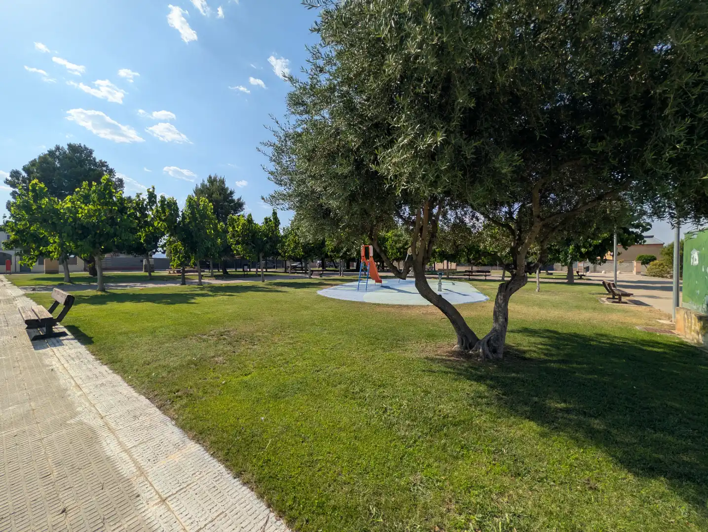 Casa o xalet en venda en Zuera amb Aire condicionat, Calefacció i Jardí privat
