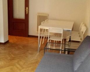 Bedroom of Flat for sale in Salamanca Capital  with Heating, Furnished and Balcony