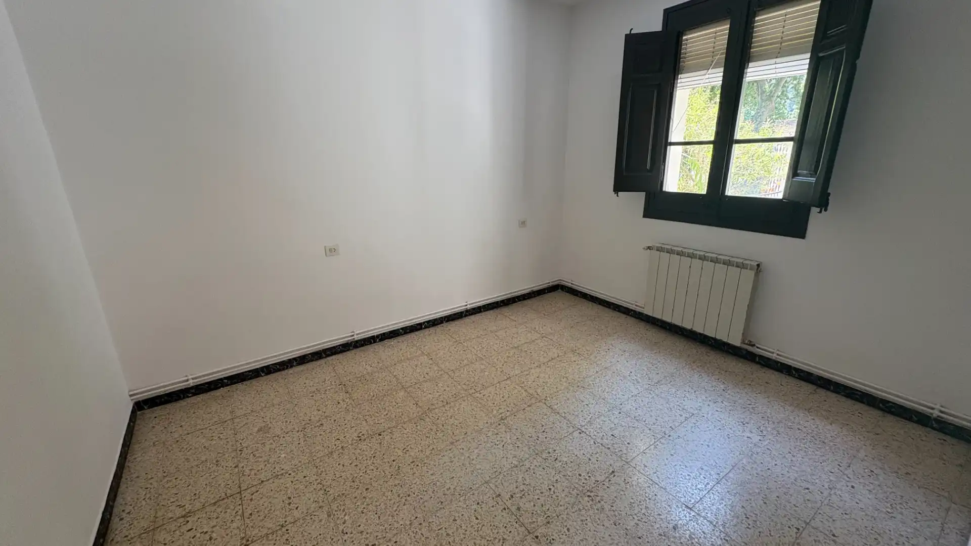 Habitación de Casa o chalet de alquiler en Vallgorguina con Calefacción y Jardín privado