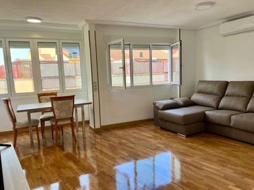 Apartment with lift for sale in Centro