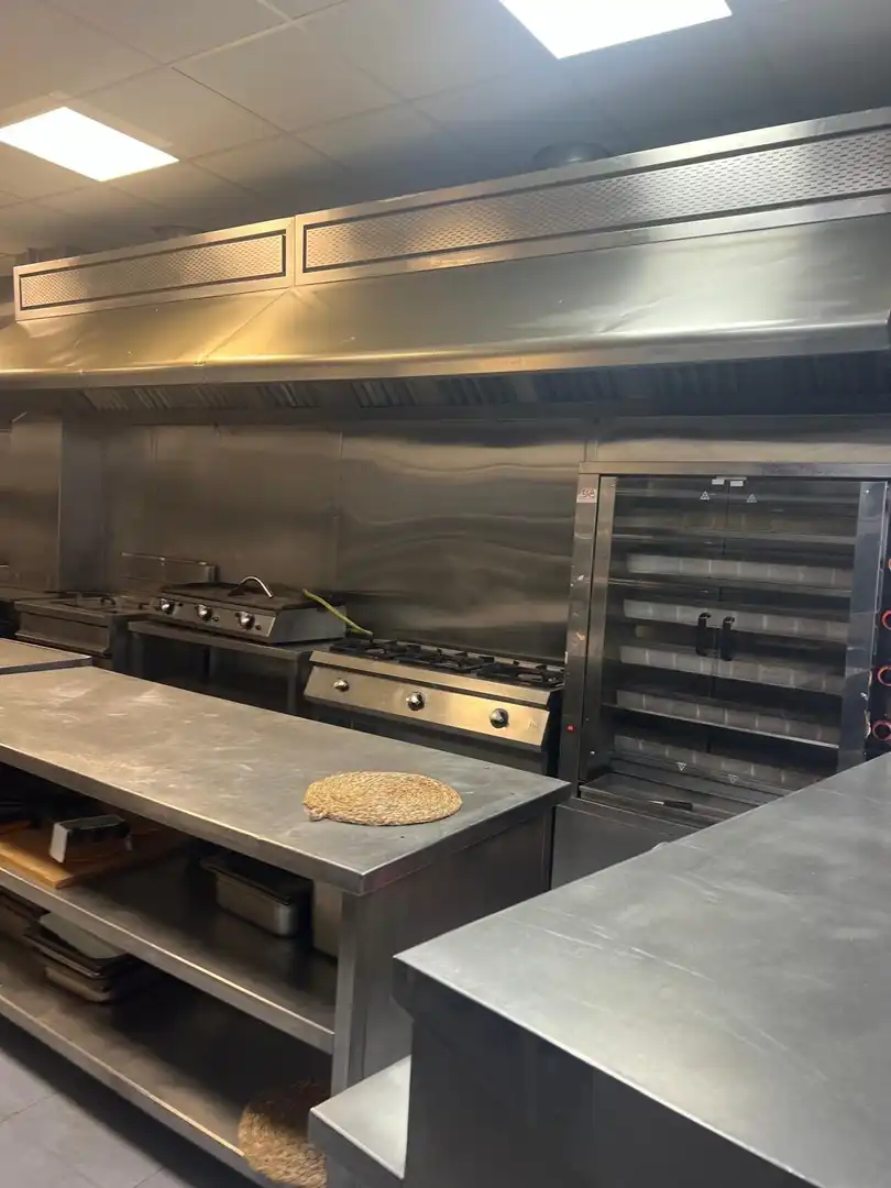 Cocina de Local en venta en Benidorm con Aire acondicionado