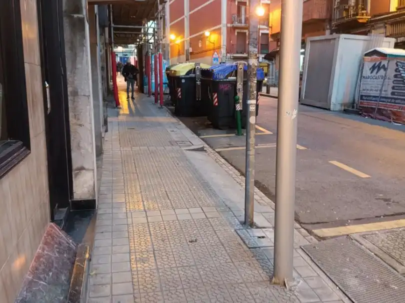 Exterior view of Garage for rent in Bilbao   with Alarm