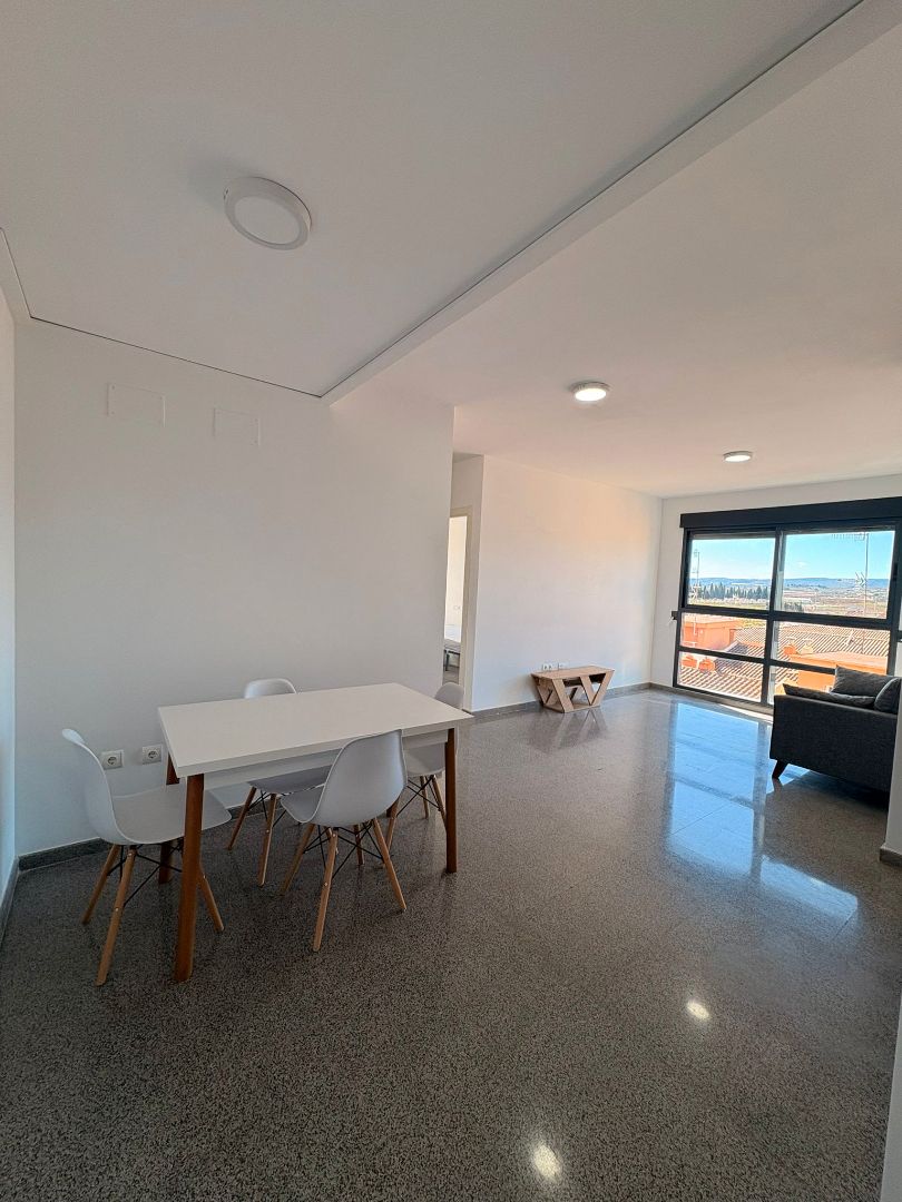 Menjador de Pis de lloguer en Carlet amb Moblat, Forn i Rentadora