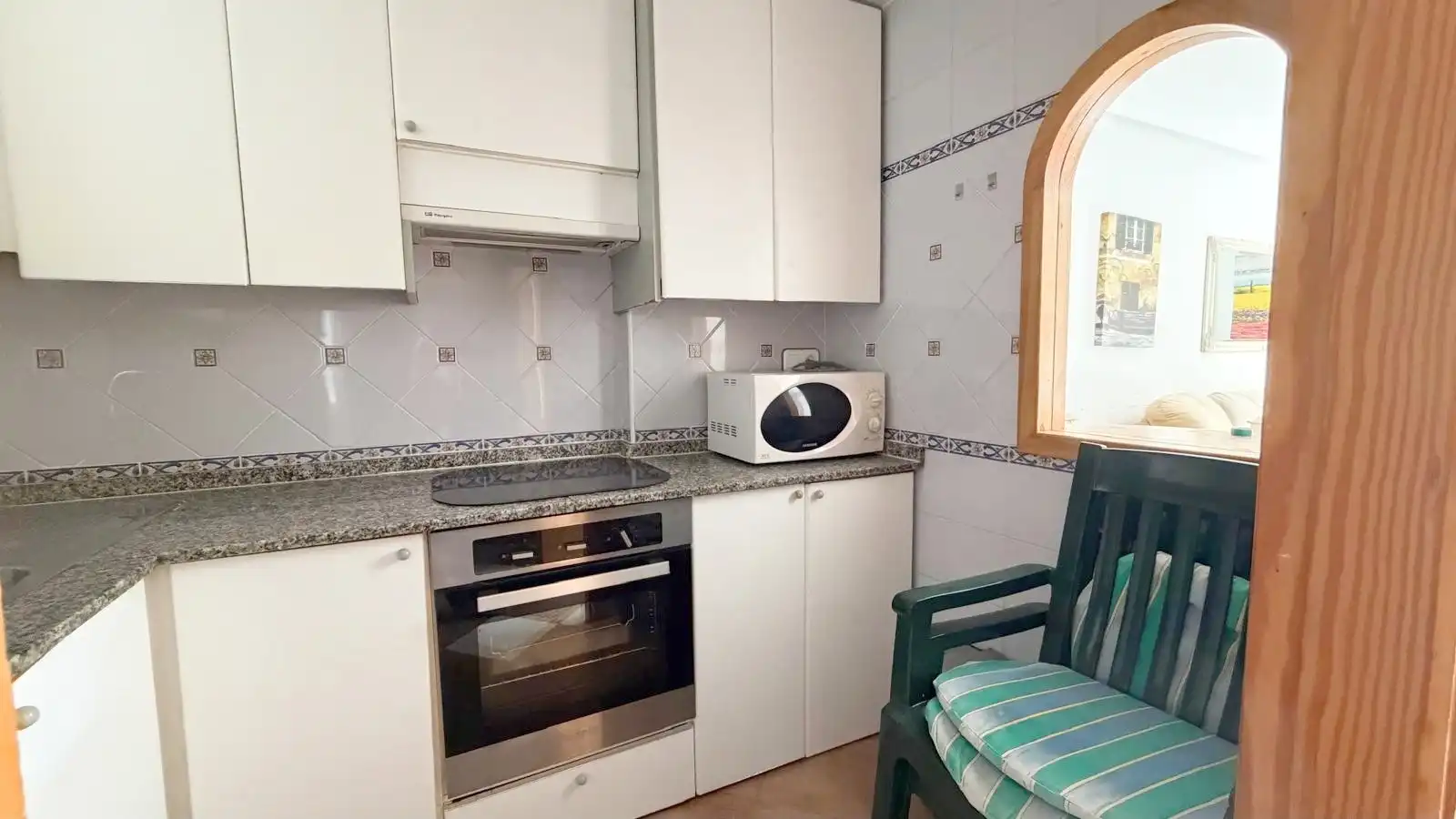 Cocina de Piso en venta en Los Alcázares con Piscina, Amueblado y Horno