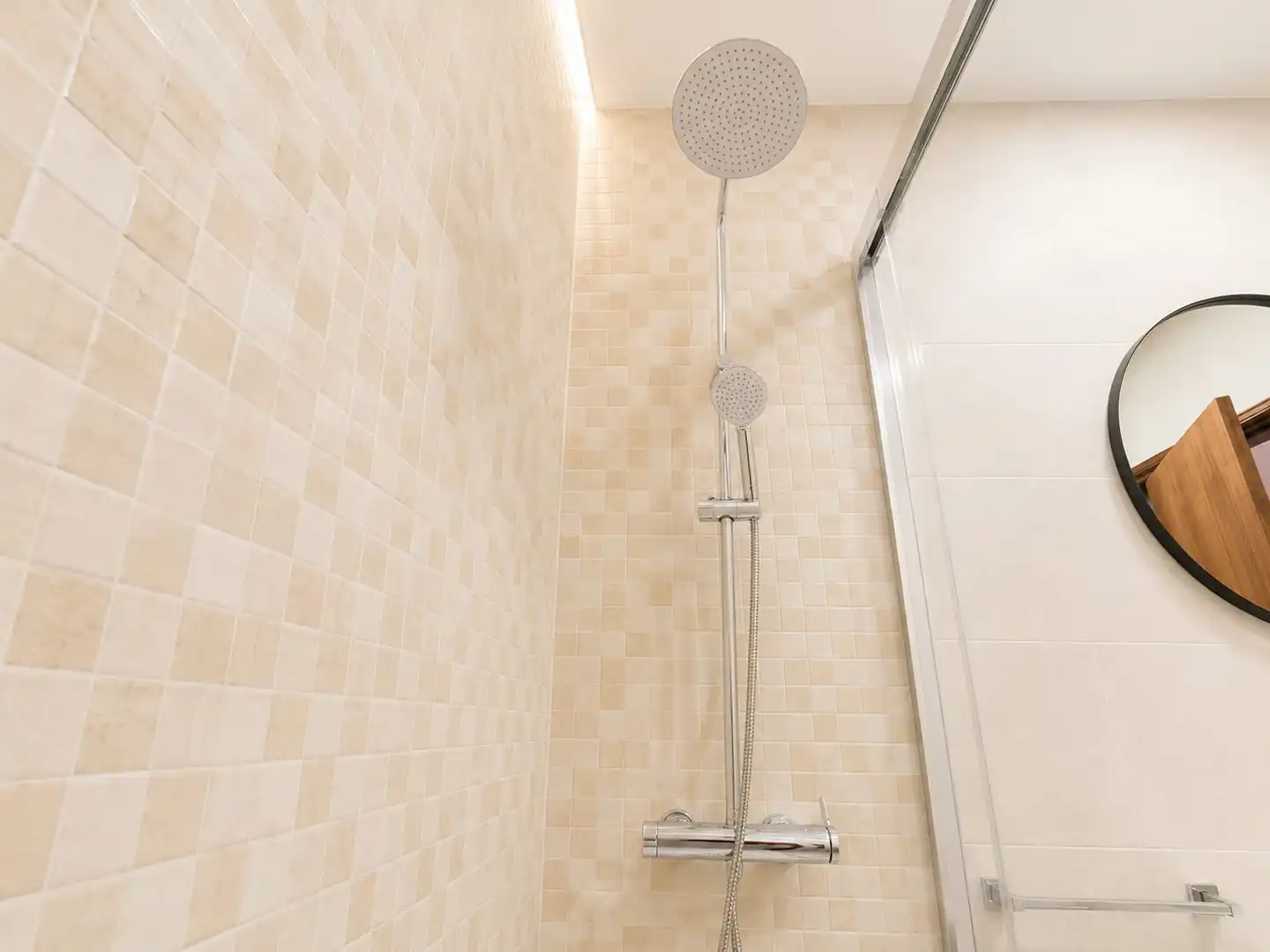Bathroom of Flat for share in Güímar  with Terrace, Furnished and Oven