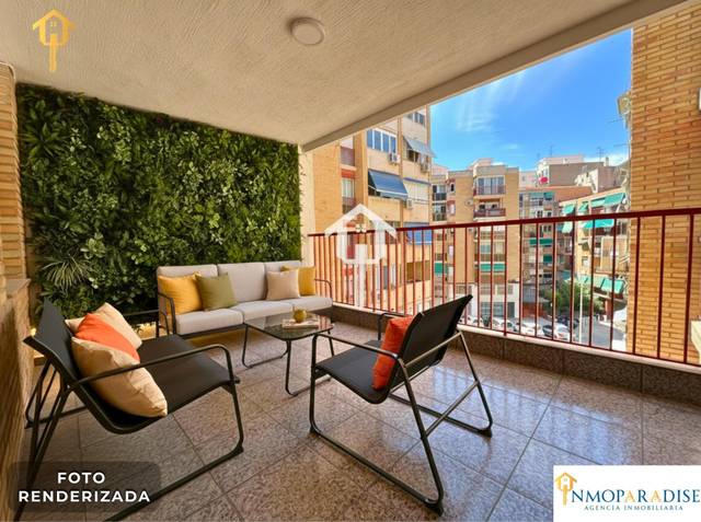 Piso en Venta en Altozano - Conde Lumiares