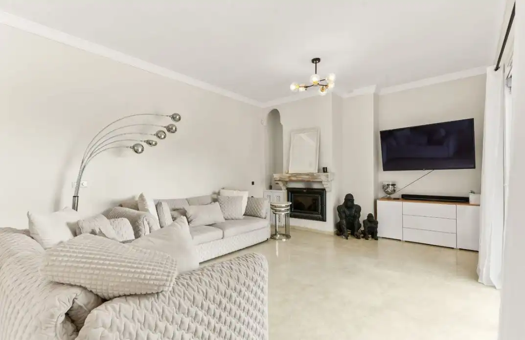 Living room of Houses for sale in Estepona Pueblo