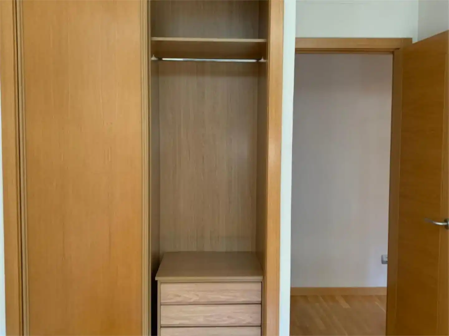 Habitación de Piso en venta en Rivas-Vaciamadrid con Trastero y Piscina