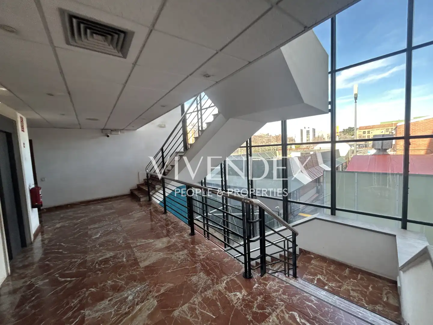 Büro zum Verkauf in Cornellà de Llobregat