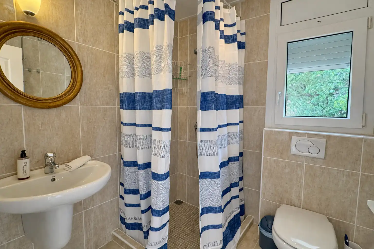 House with pool for sale in de la Volta Ginesta, imagen 39