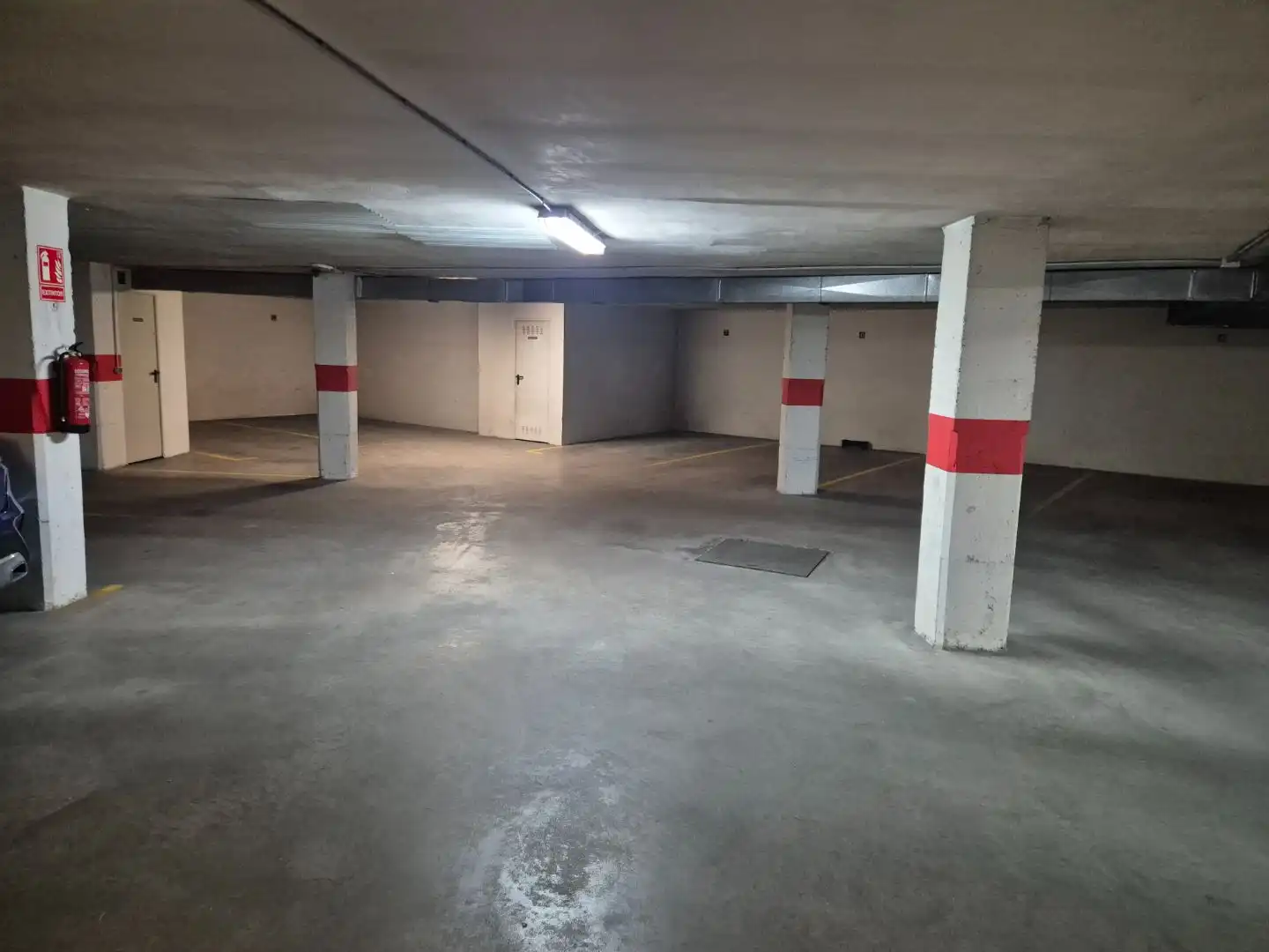 Parkplatz von Garage zur Miete in Universidad - Las Huelgas