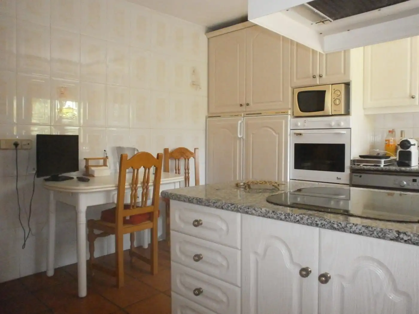 Kitchen of Houses for sale in Abades  with Heating, Private garden and Swimming Pool