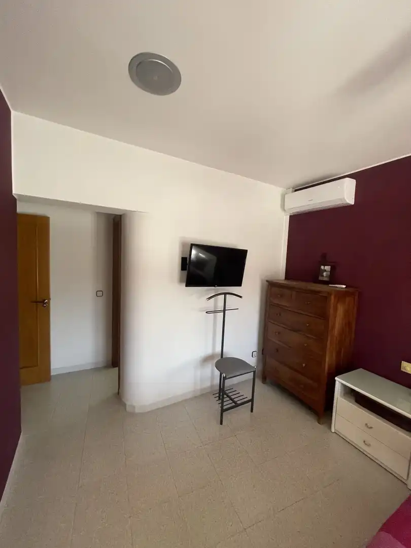Habitación de Casa adosada en venta en Porqueres con Aire acondicionado, Terraza y Balcón