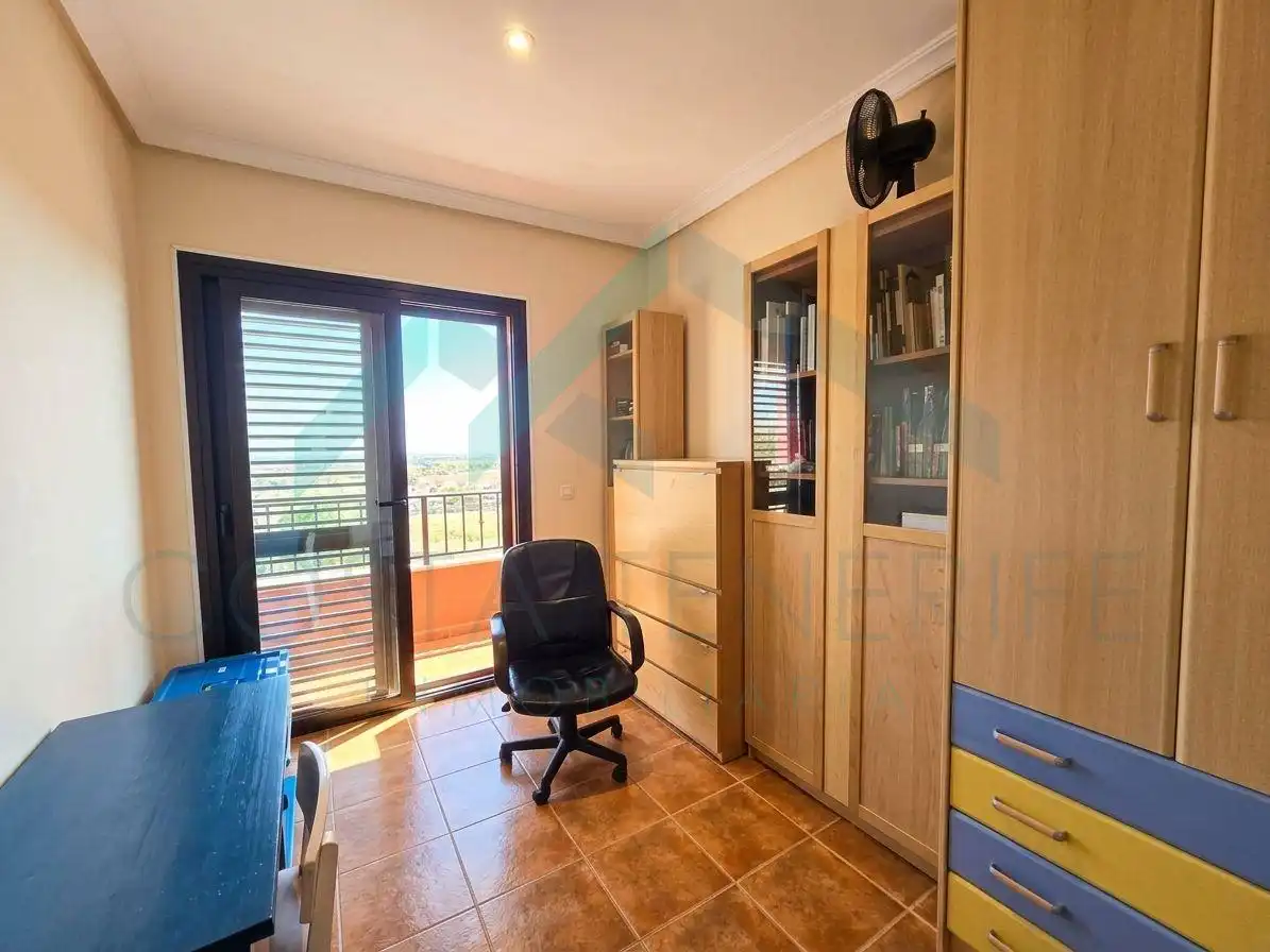 Casa amb piscina en venda a Calle Zaragoza, imagen 15
